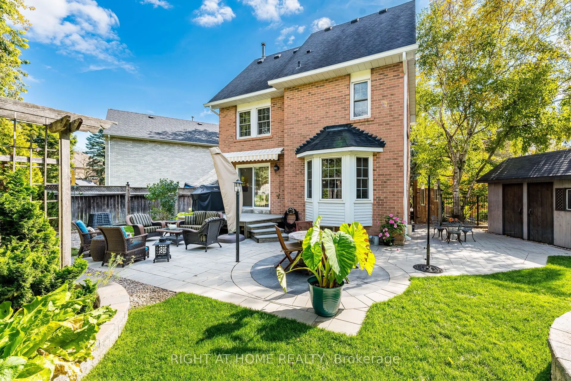 51 Redwood Lane