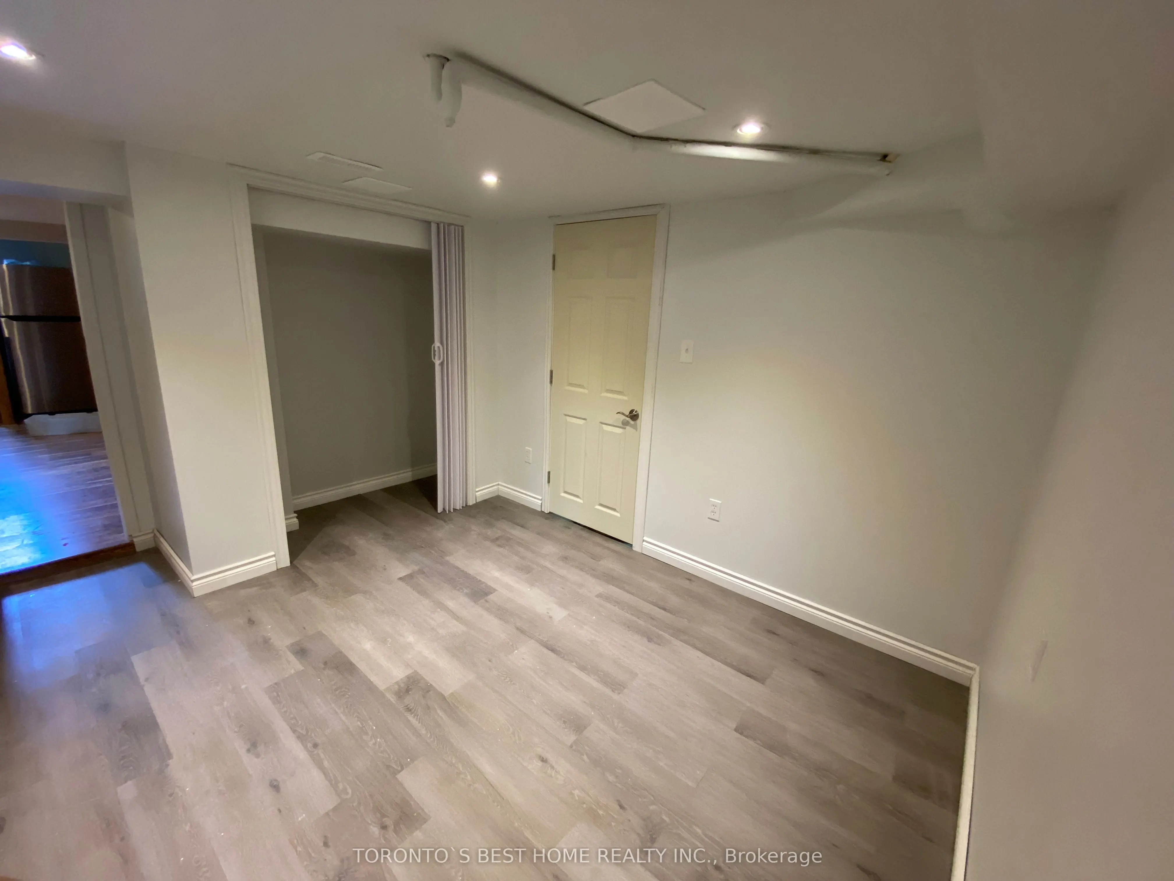 24 Stoddart Drive, #Lower