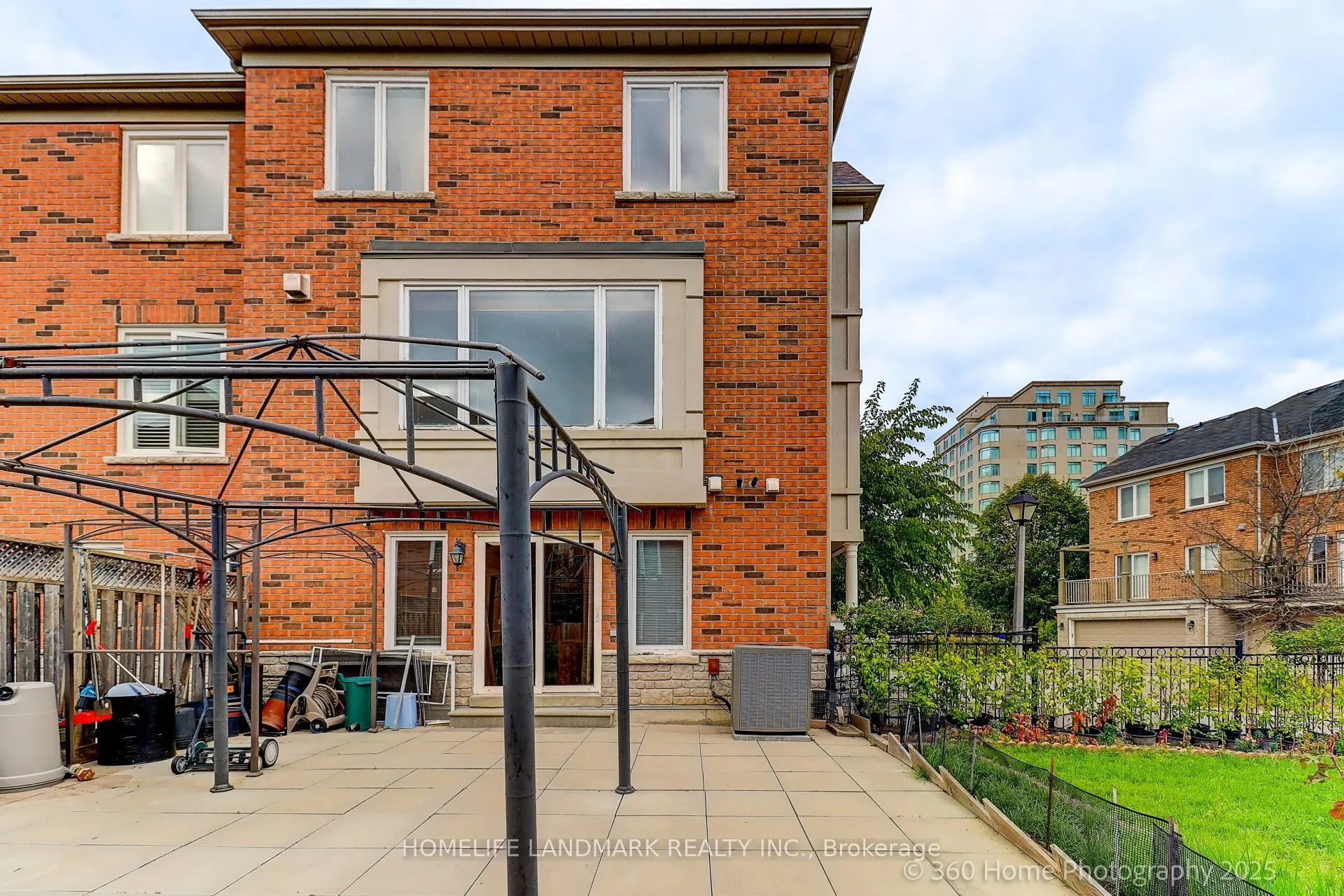 189 Leitchcroft Crescent