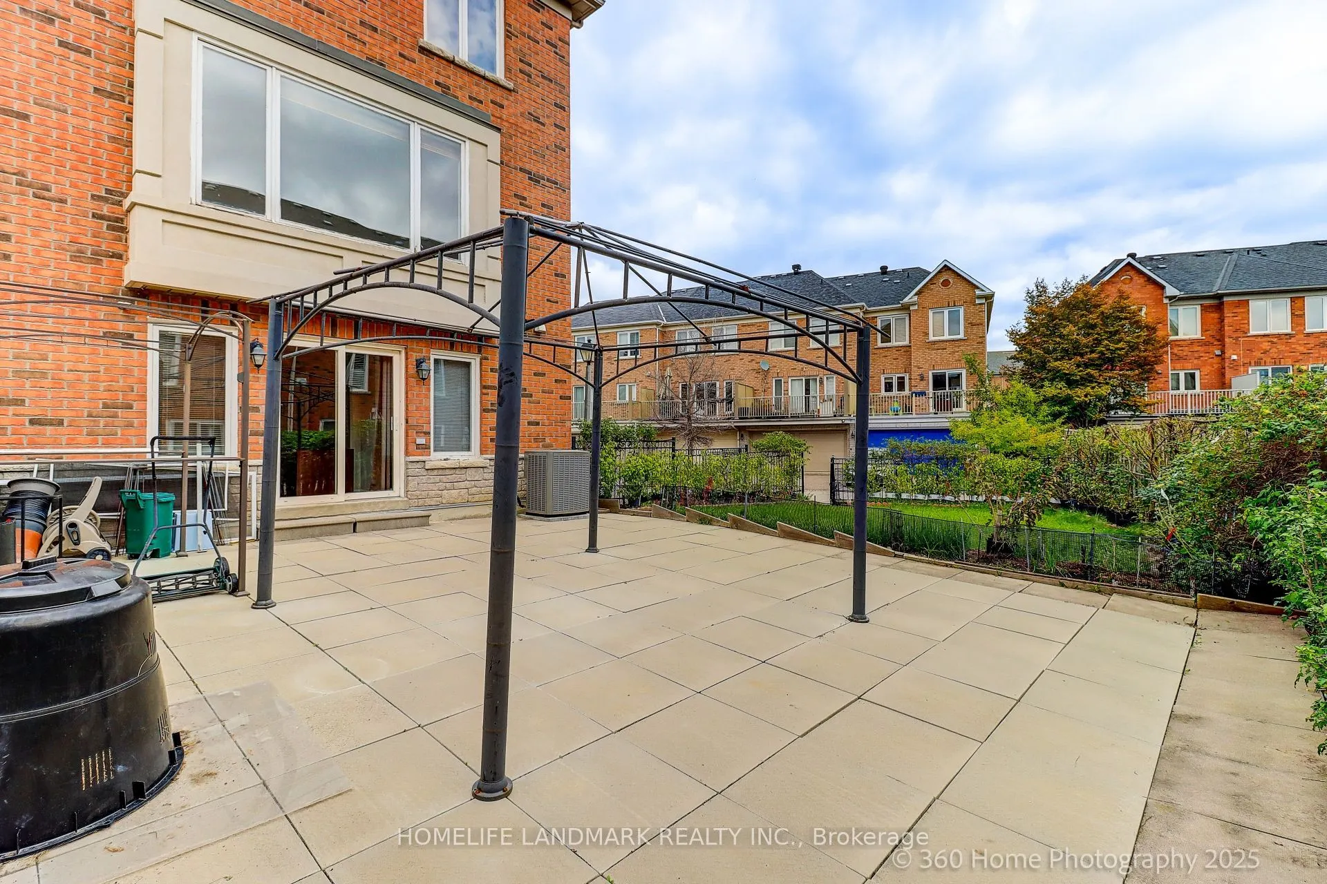 189 Leitchcroft Crescent