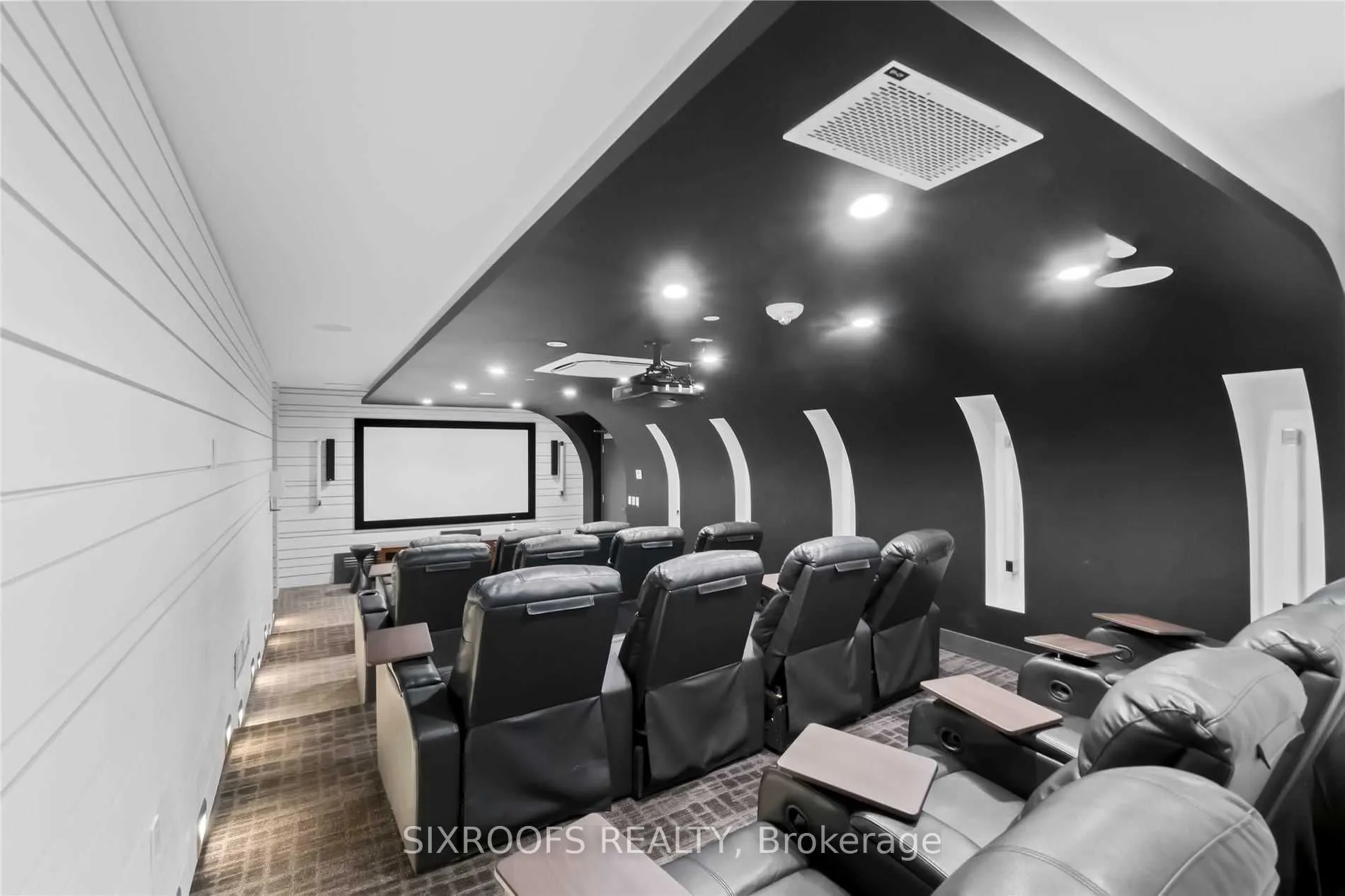 9471 Yonge Street, #535