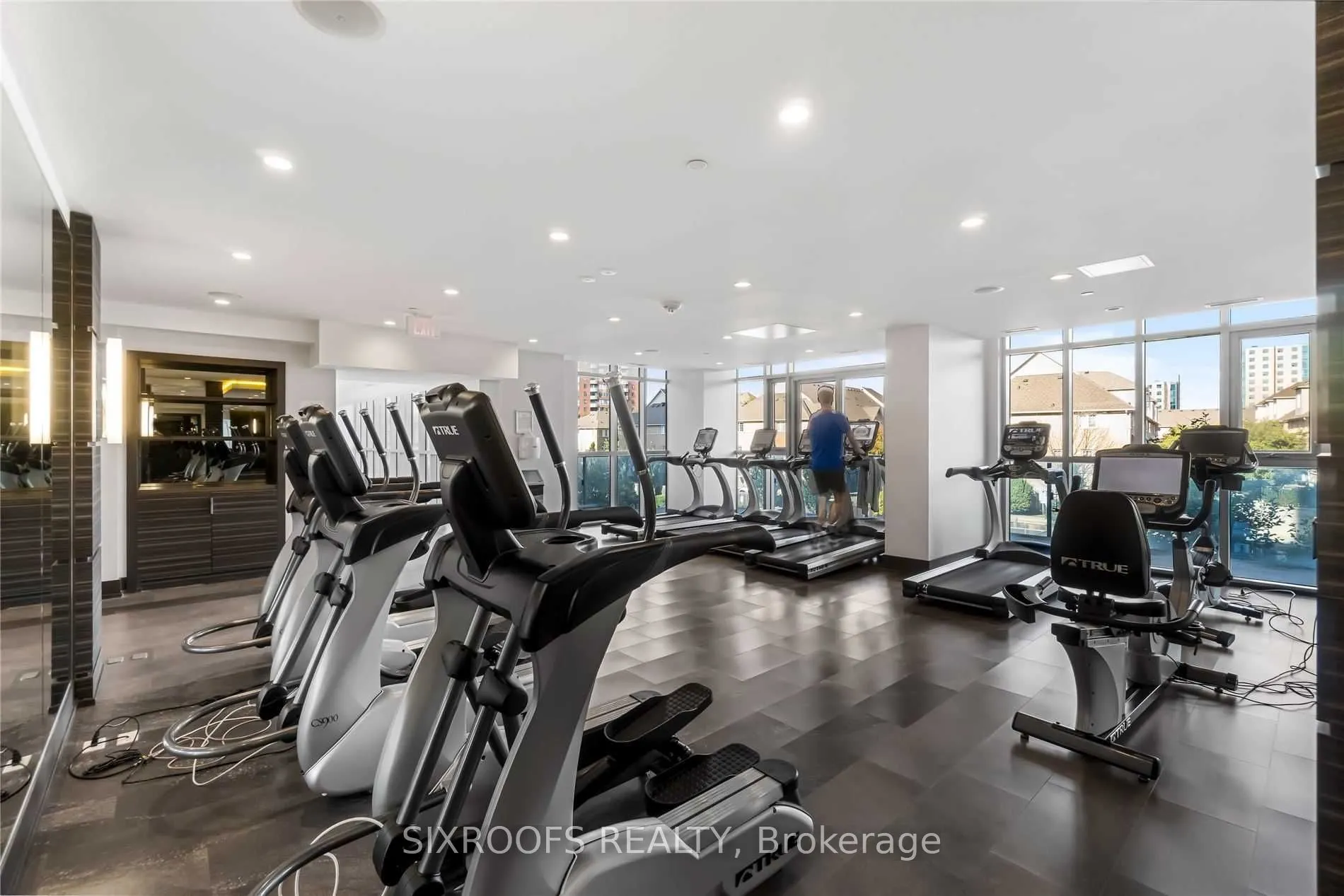 9471 Yonge Street, #535