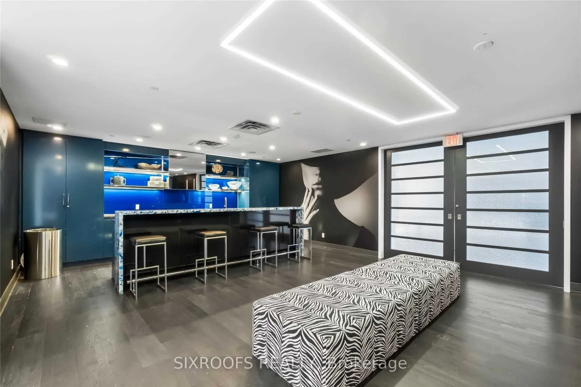 9471 Yonge Street, #535