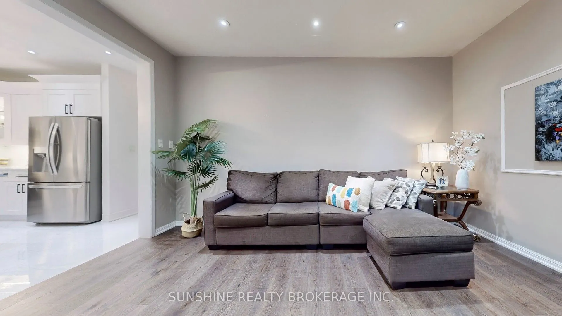 190 Miltrose Crescent