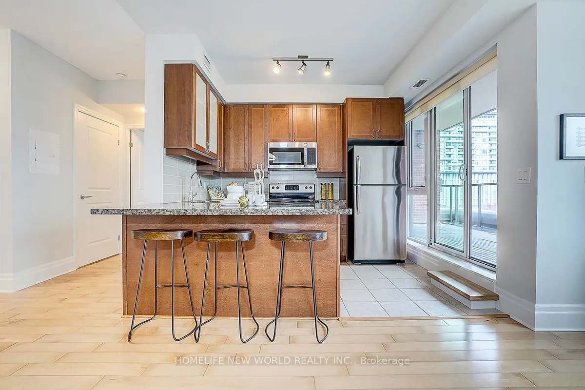 57 Upper Duke Crescent, #510
