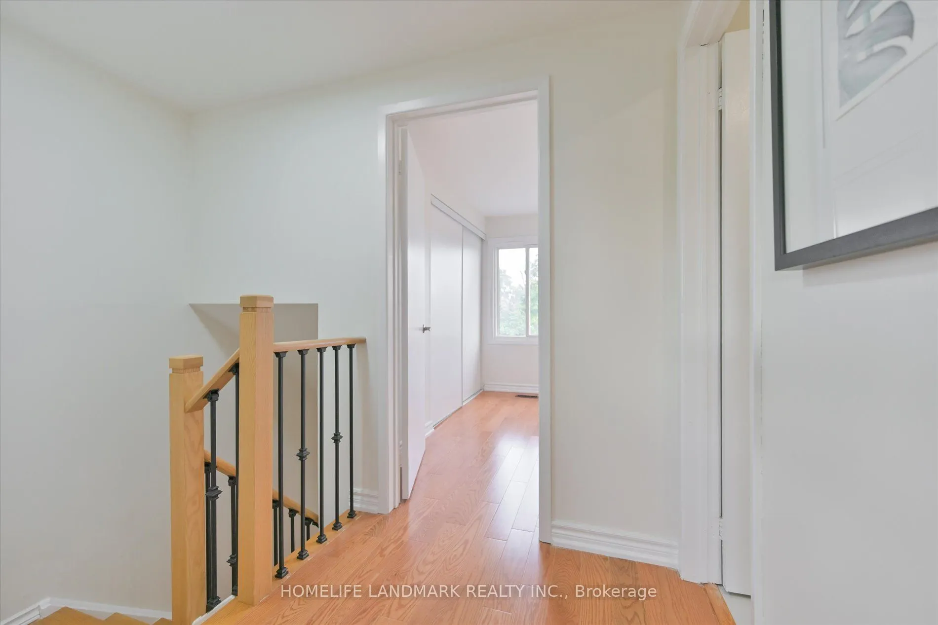 208 Woodhall Road