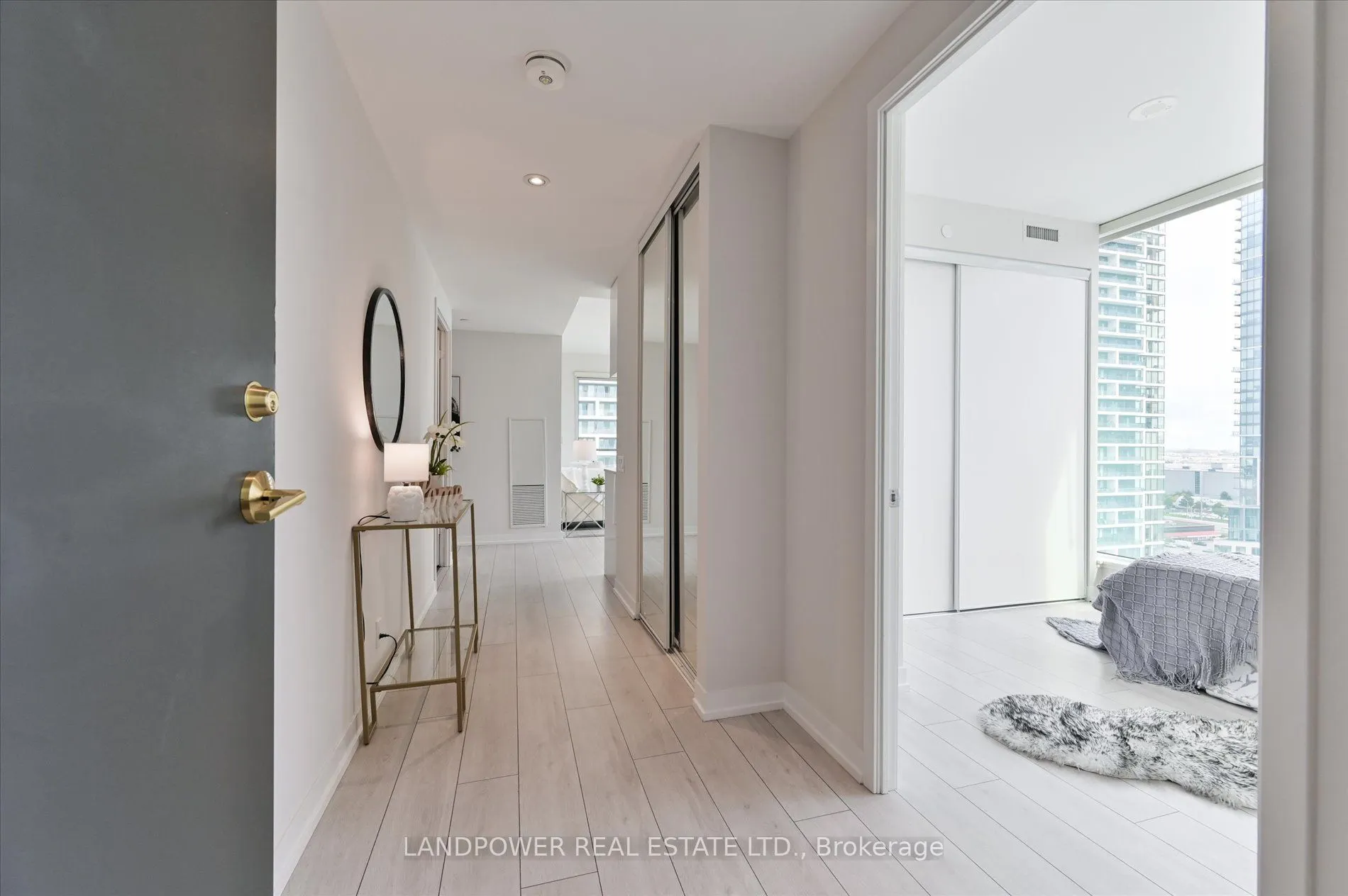 5 Buttermill Avenue, #1602