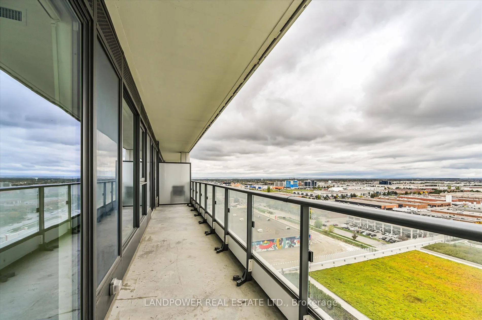 5 Buttermill Avenue, #1602