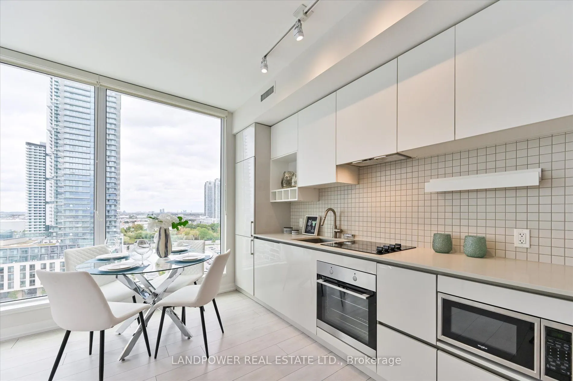 5 Buttermill Avenue, #1602