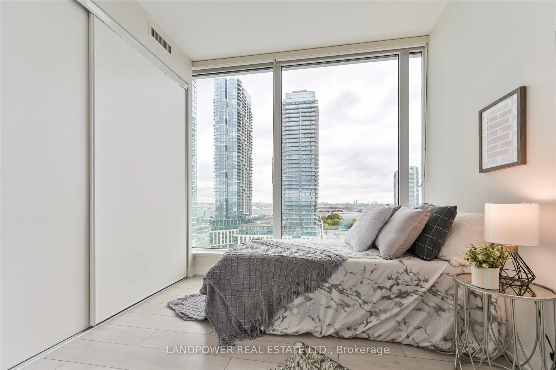5 Buttermill Avenue, #1602