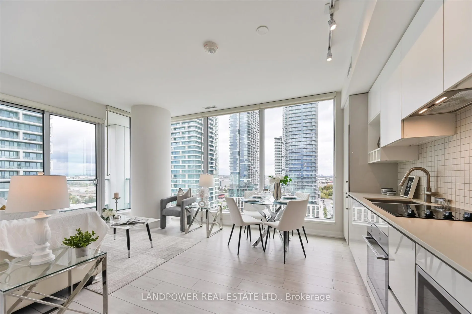 5 Buttermill Avenue, #1602