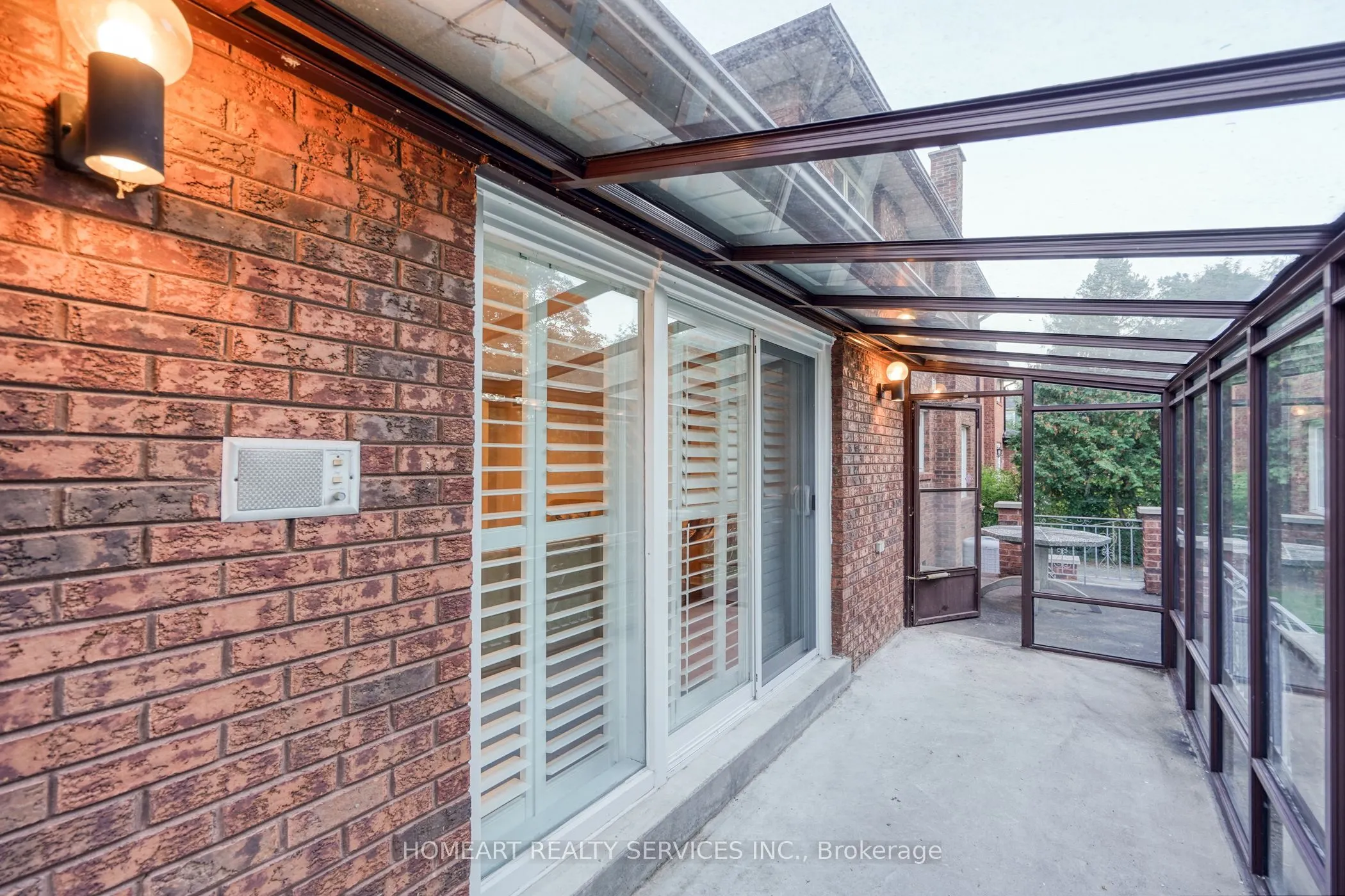 36 Johnson Street