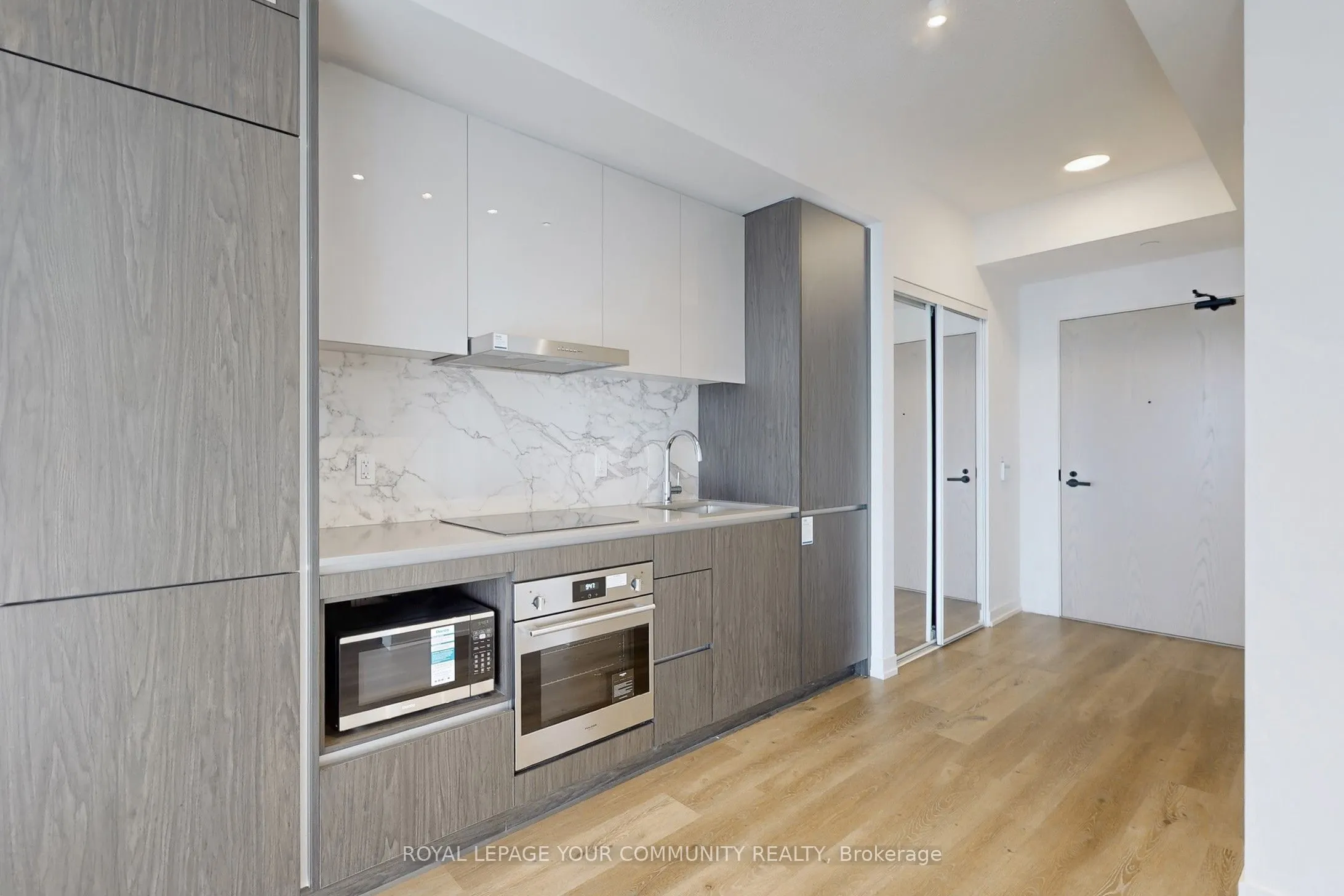 28 Interchange Way, #4508
