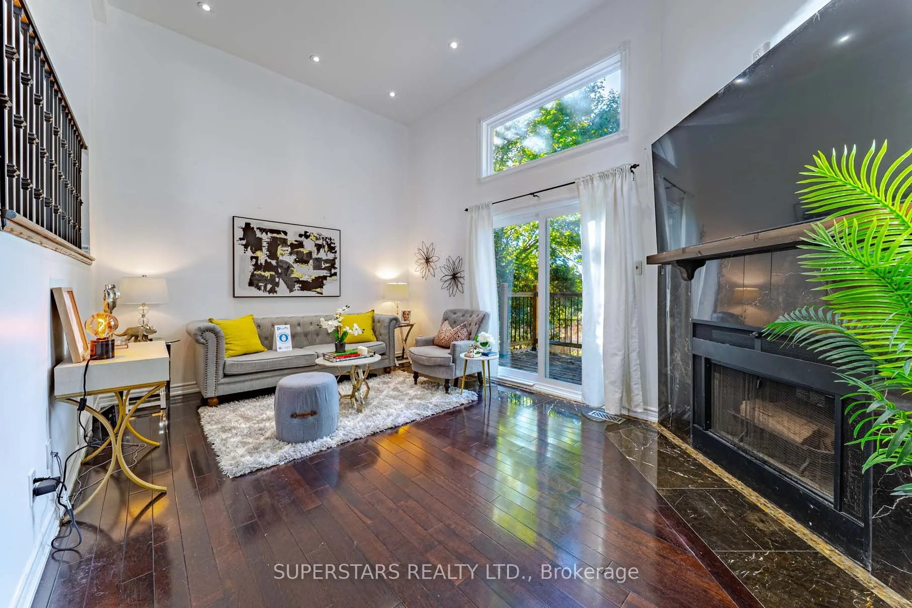 50 Cottonwood Court