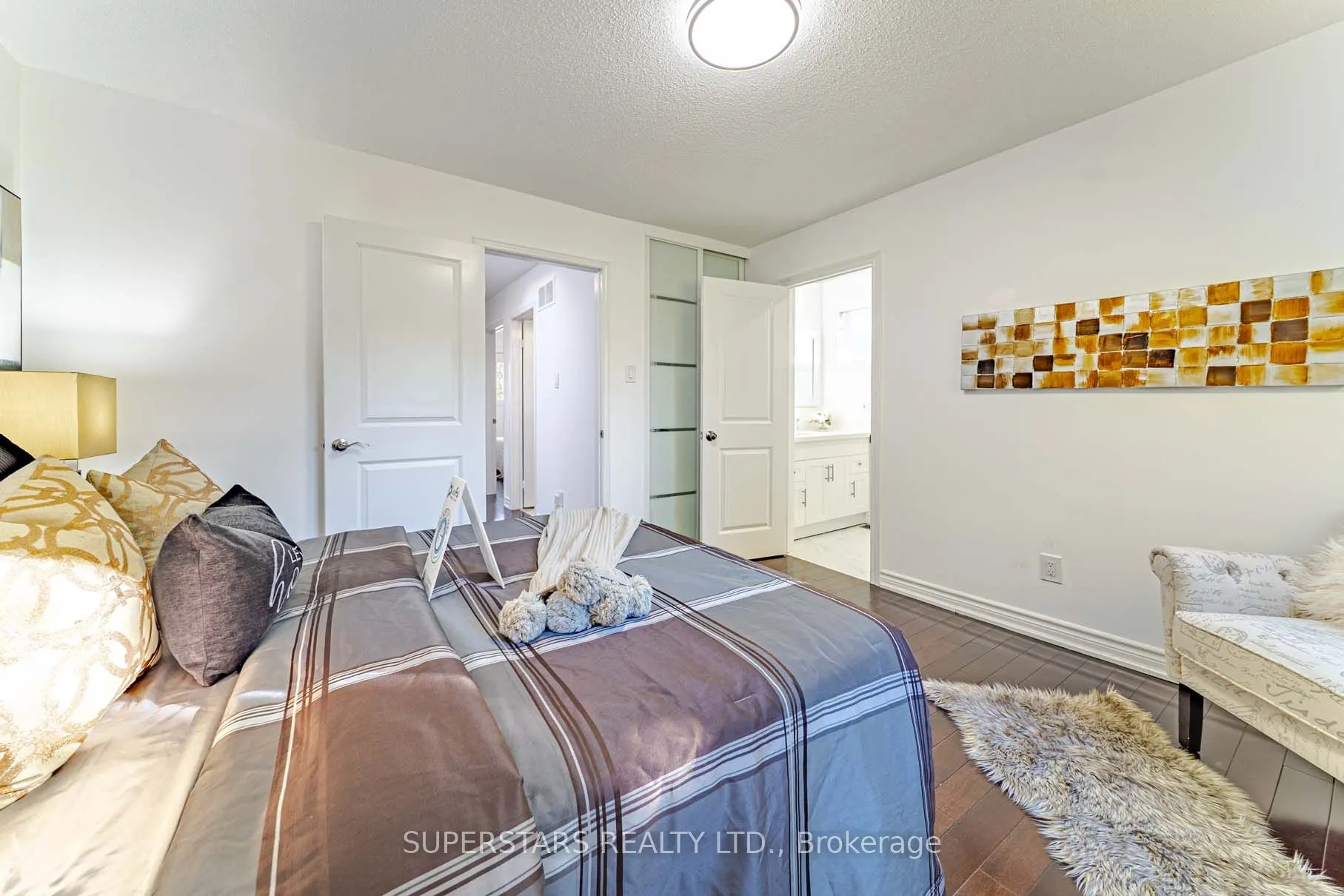 50 Cottonwood Court