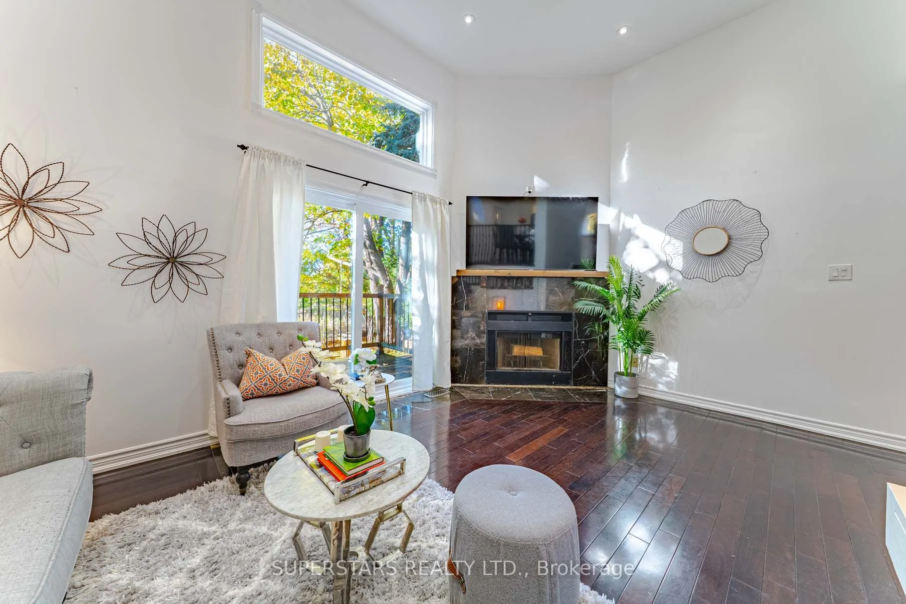 50 Cottonwood Court