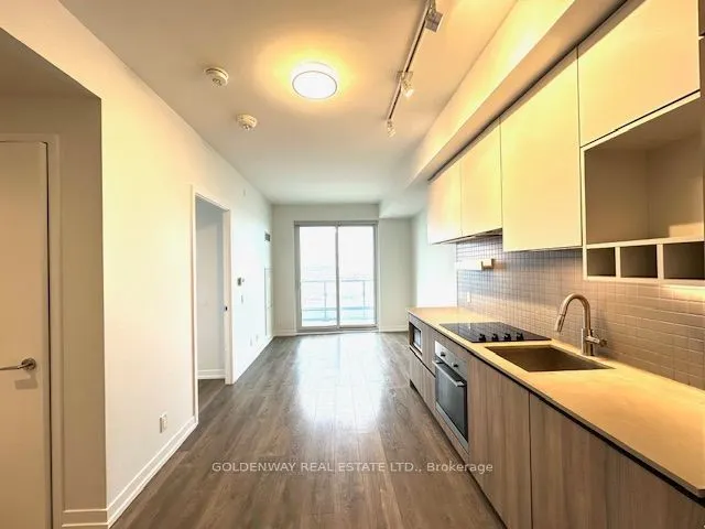 950 Portage Parkway, #2915
