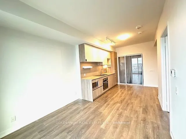 950 Portage Parkway, #2915