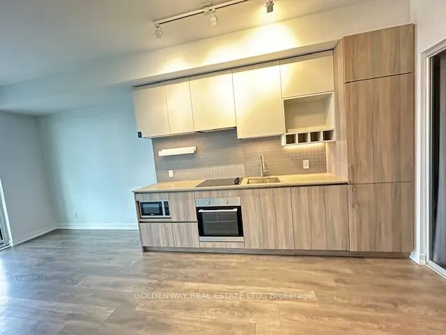 950 Portage Parkway, #2915