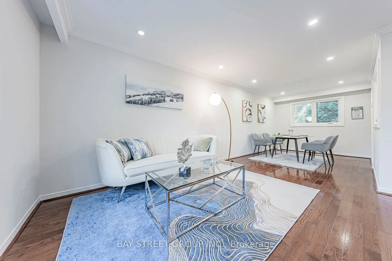 4 Sir Brandiles Place