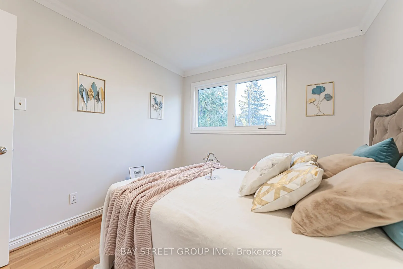 4 Sir Brandiles Place