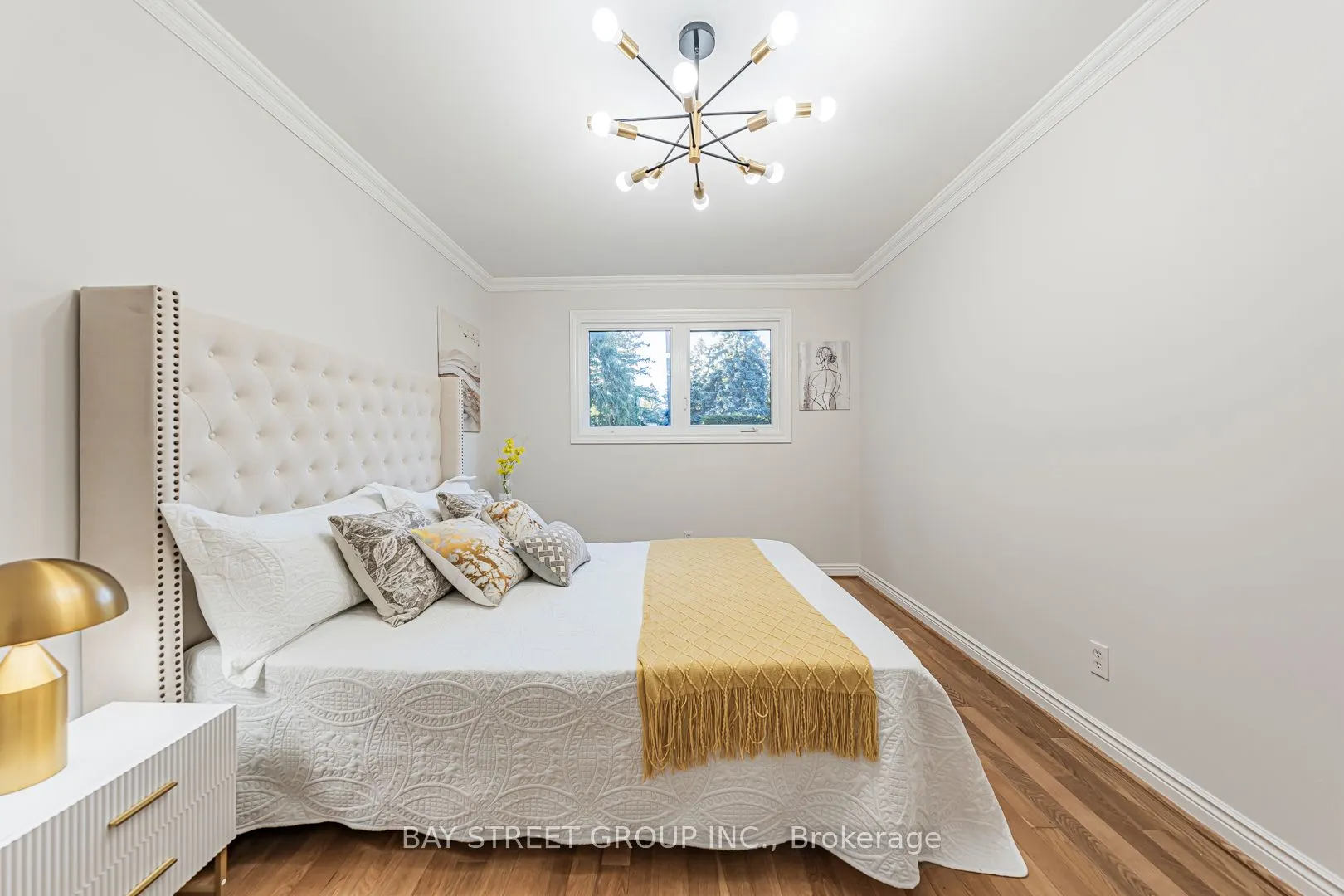 4 Sir Brandiles Place