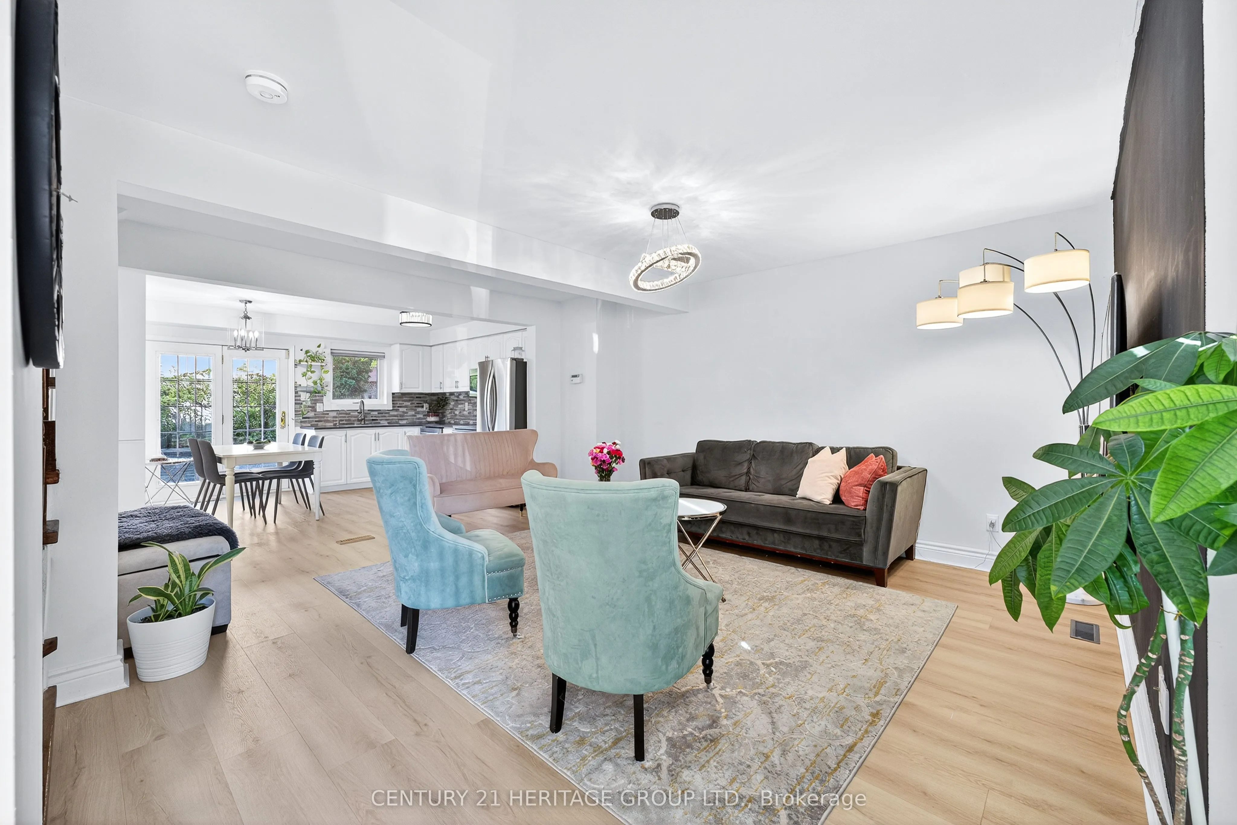 112 Sandfield Drive