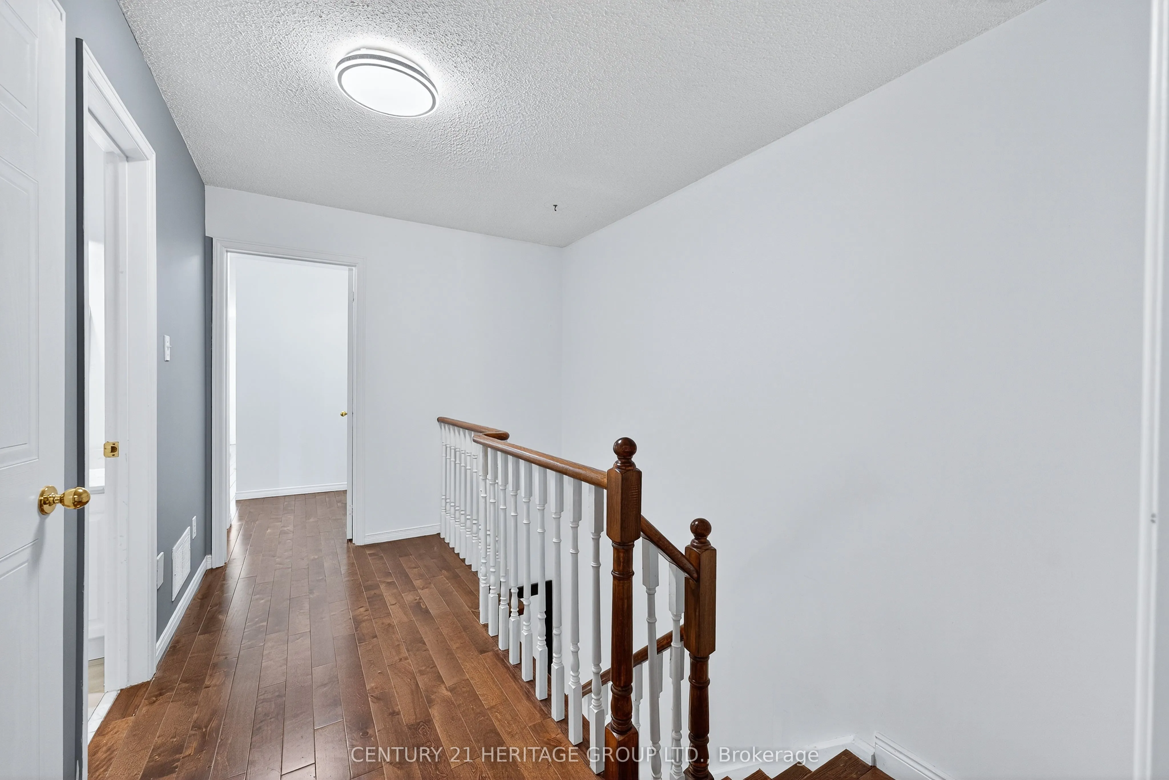 112 Sandfield Drive