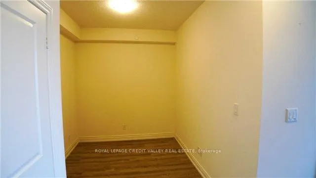 9608 Yonge Street, #901
