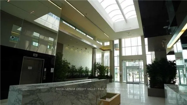 9608 Yonge Street, #901