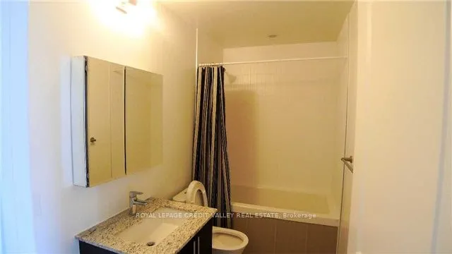 9608 Yonge Street, #901