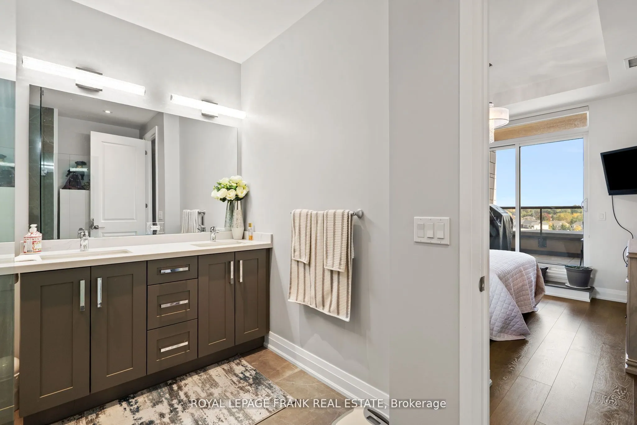 25 Baker Hill Boulevard, #712
