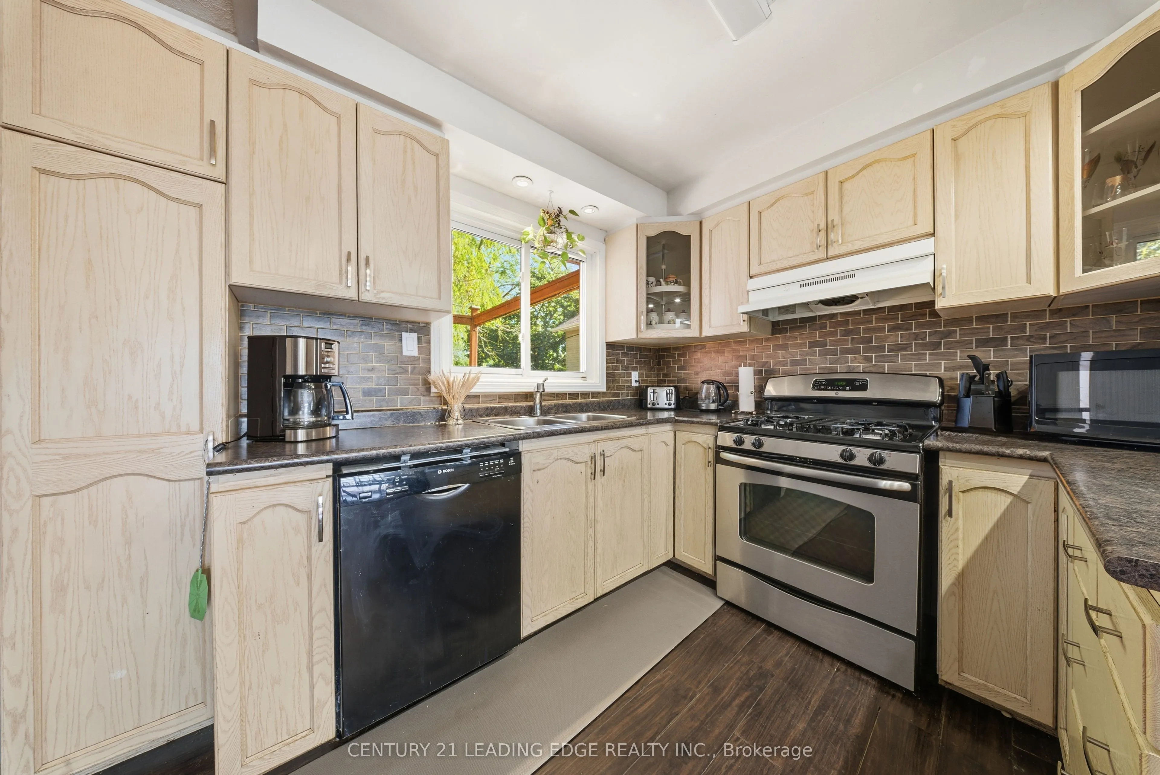 55 Lake Drive N