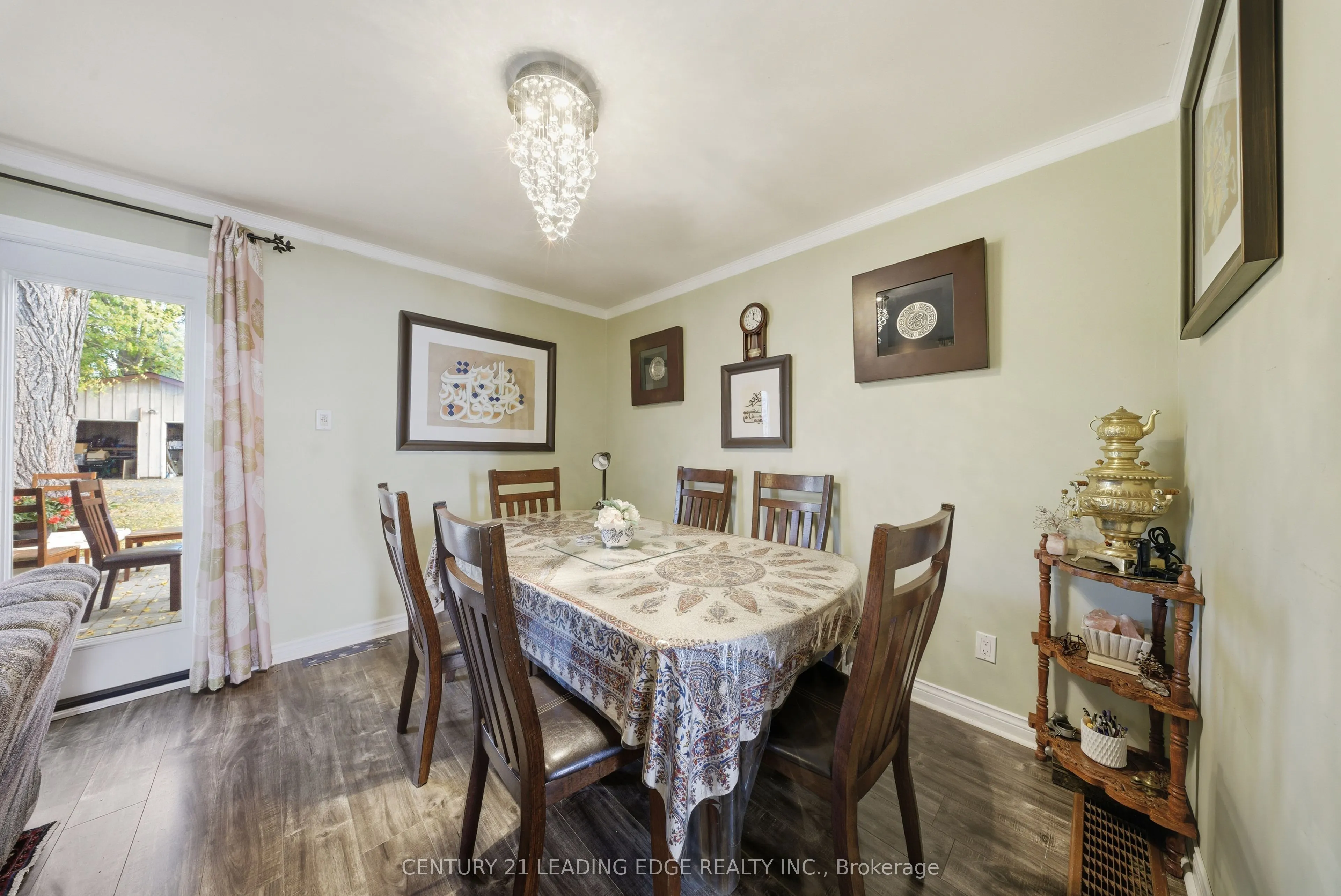 55 Lake Drive N