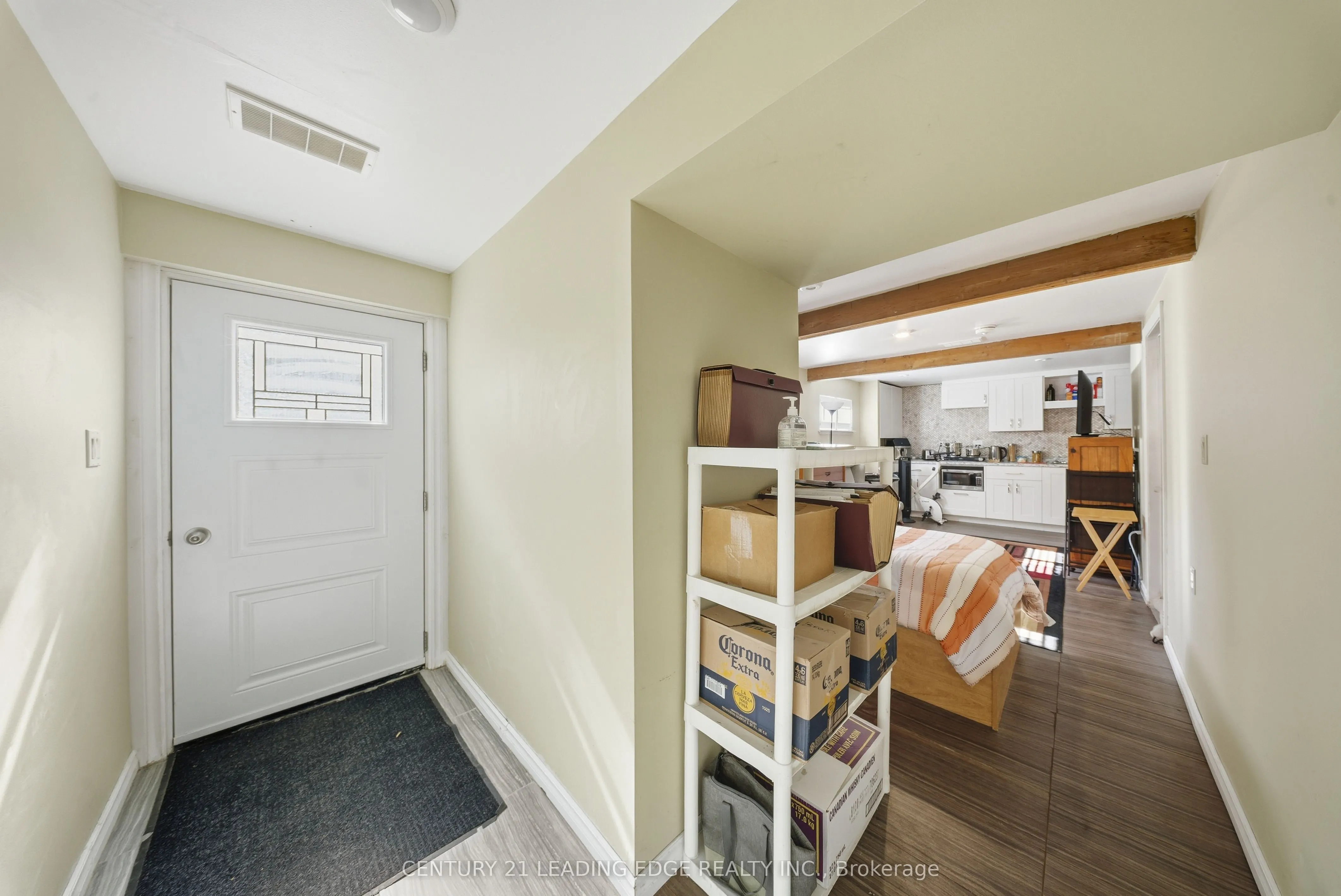55 Lake Drive N