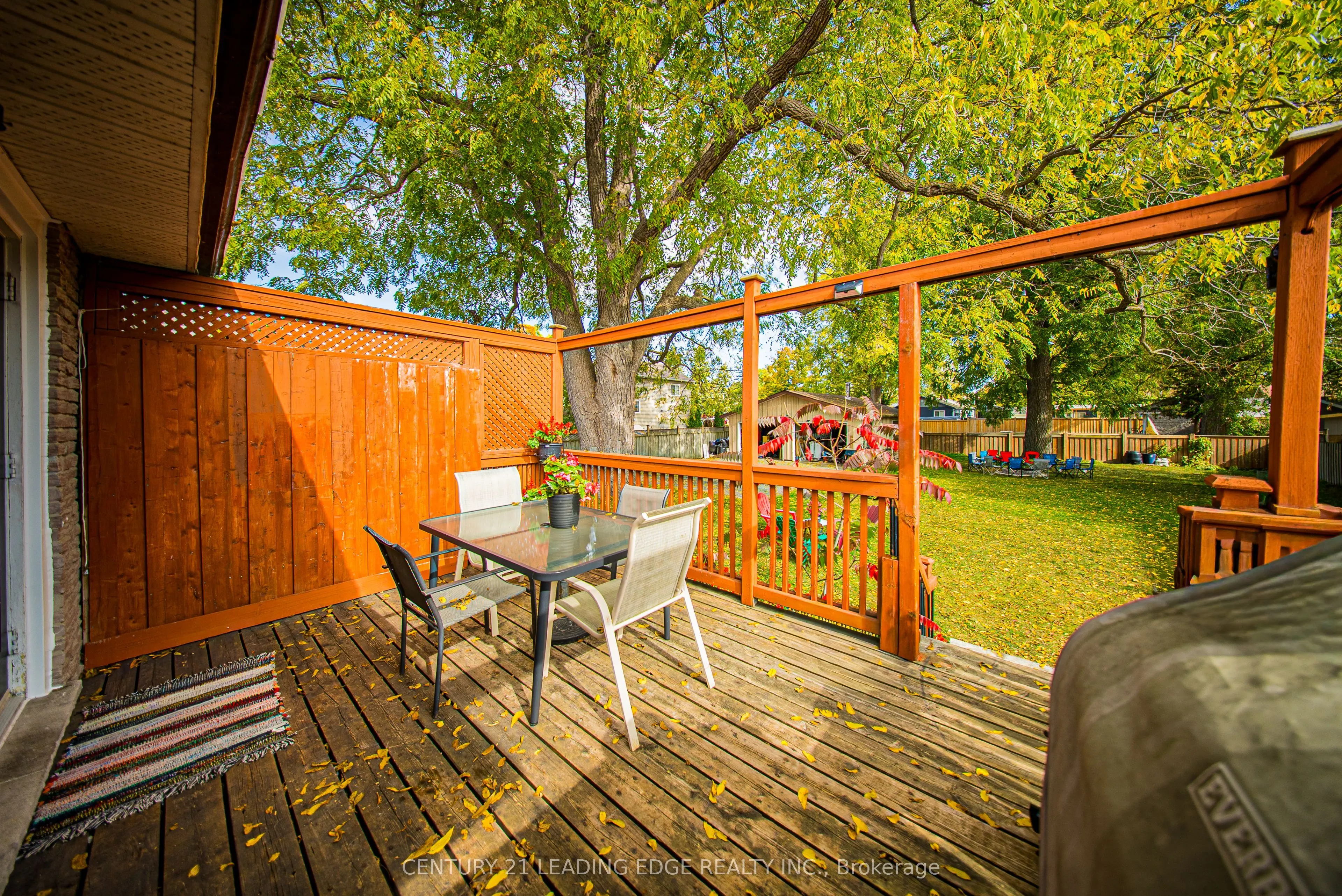 55 Lake Drive N