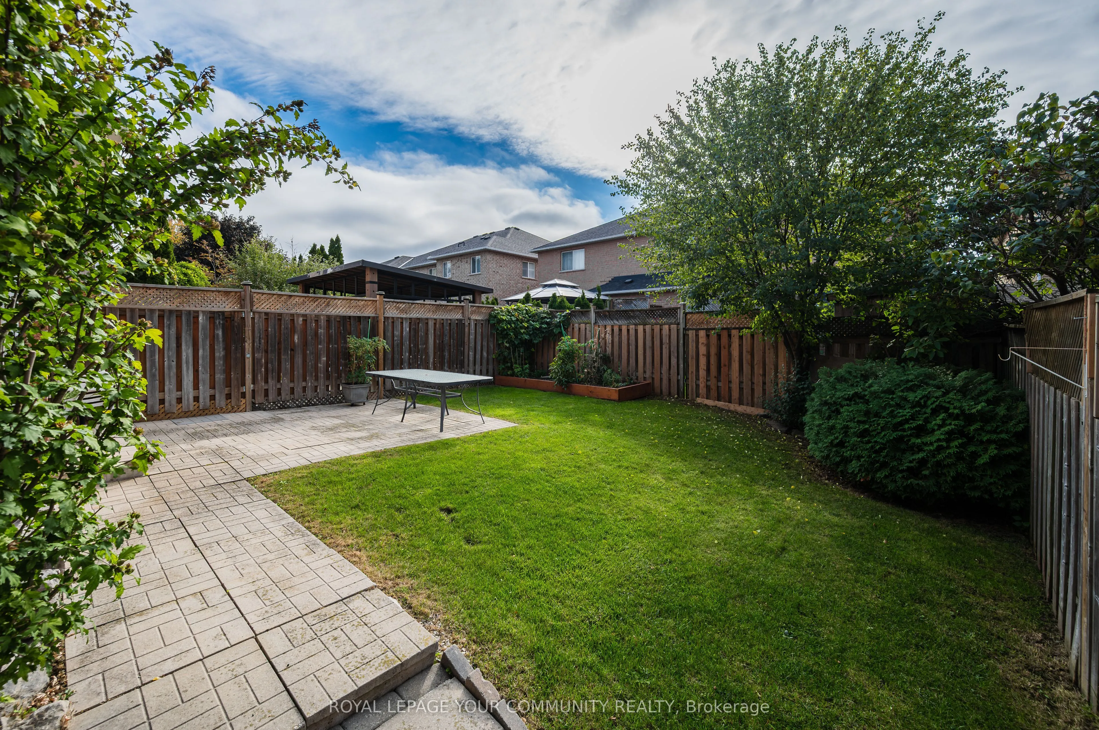 142 Blackthorn Drive
