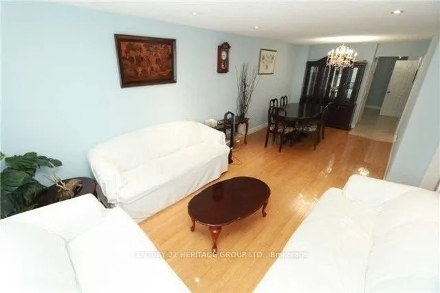 21 Chloe Crescent, #Main
