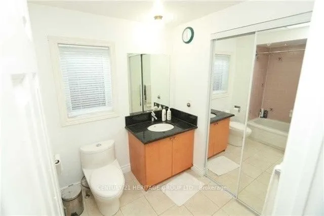 21 Chloe Crescent, #Main