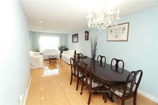 21 Chloe Crescent, #Main