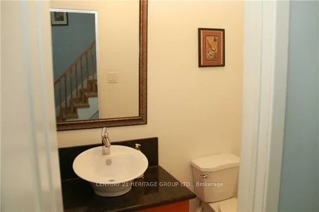 21 Chloe Crescent, #Main