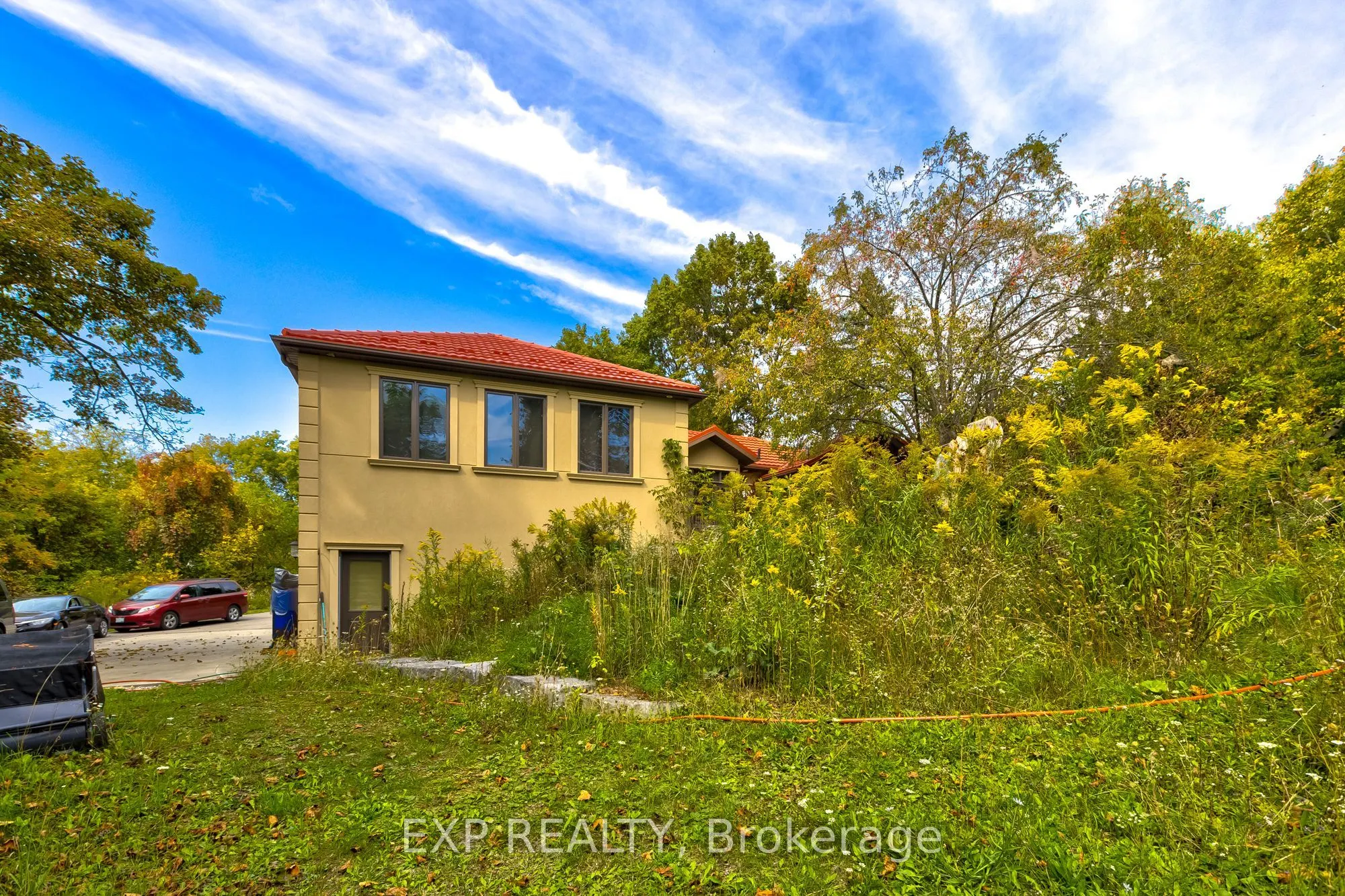 3791 Vivian Road