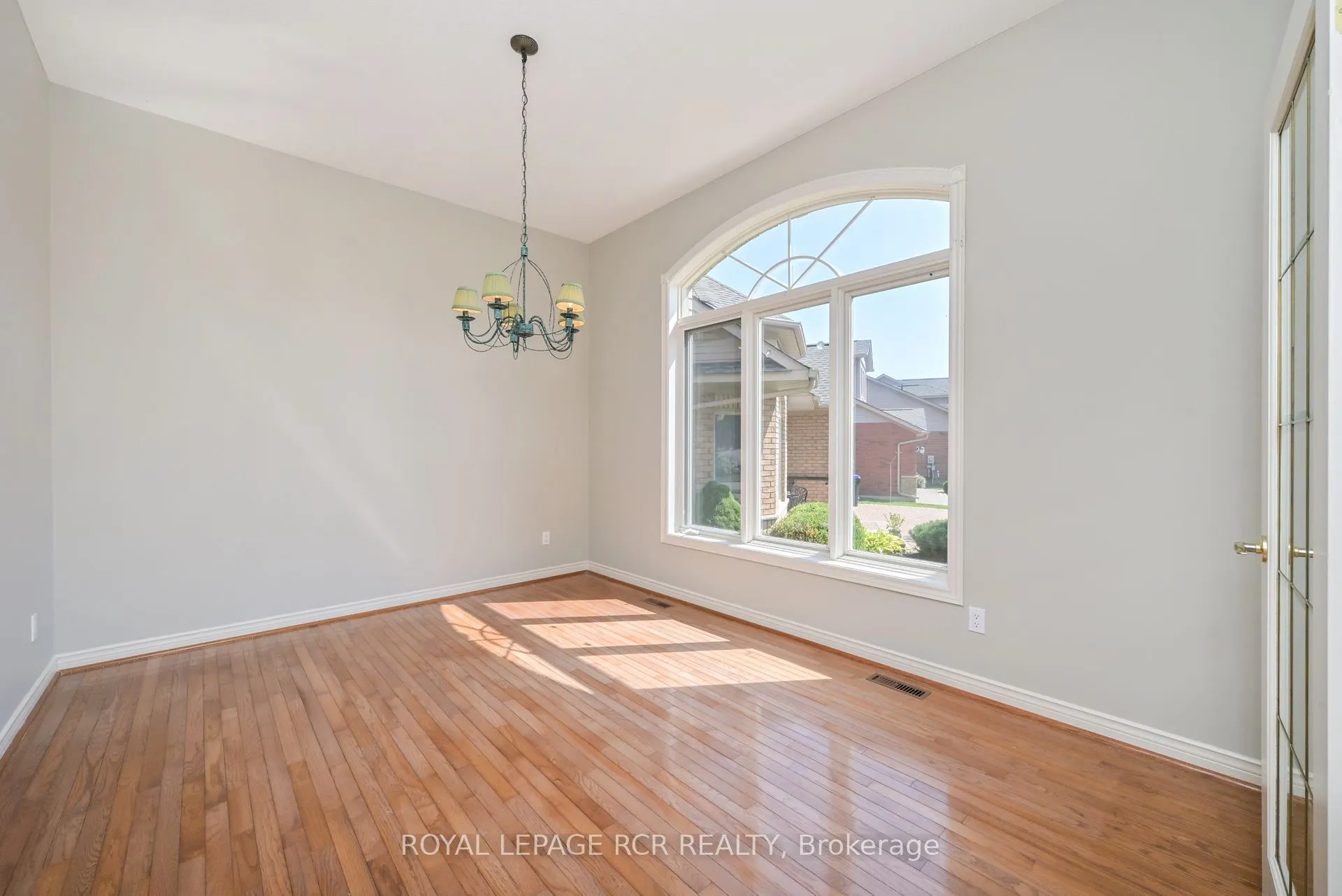 10 Forest Link, #9