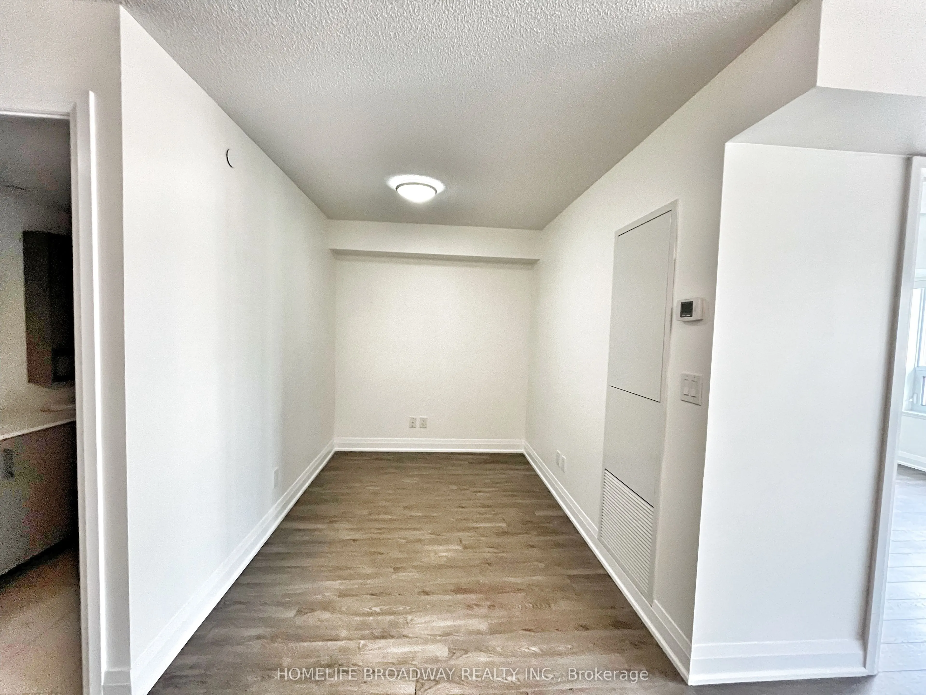 18 Uptown Drive, #606