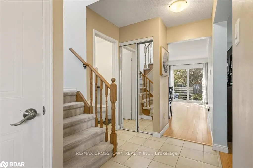 14 CORRIE Crescent