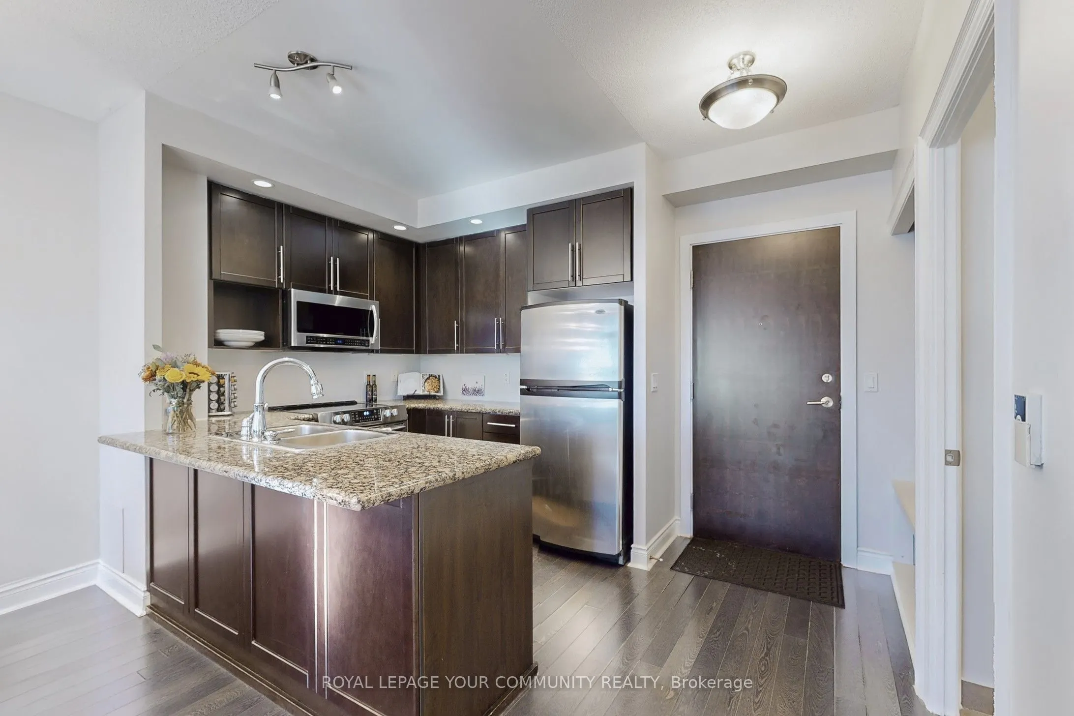 23 Cox Boulevard, #962