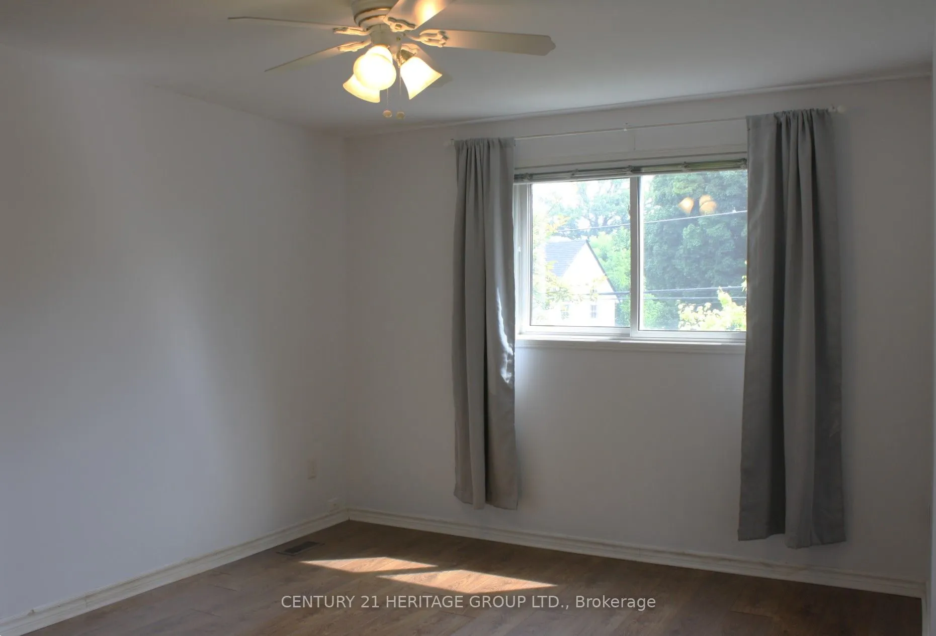 42 Jerman Street, #4