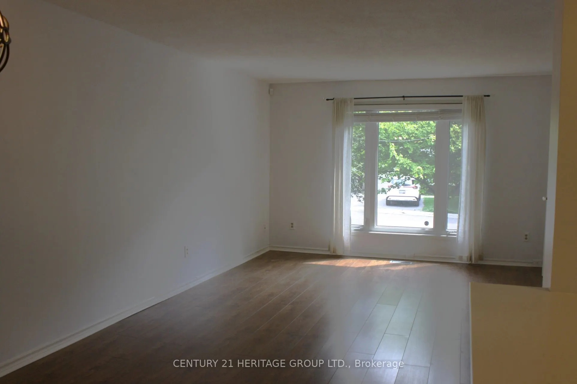 42 Jerman Street, #4