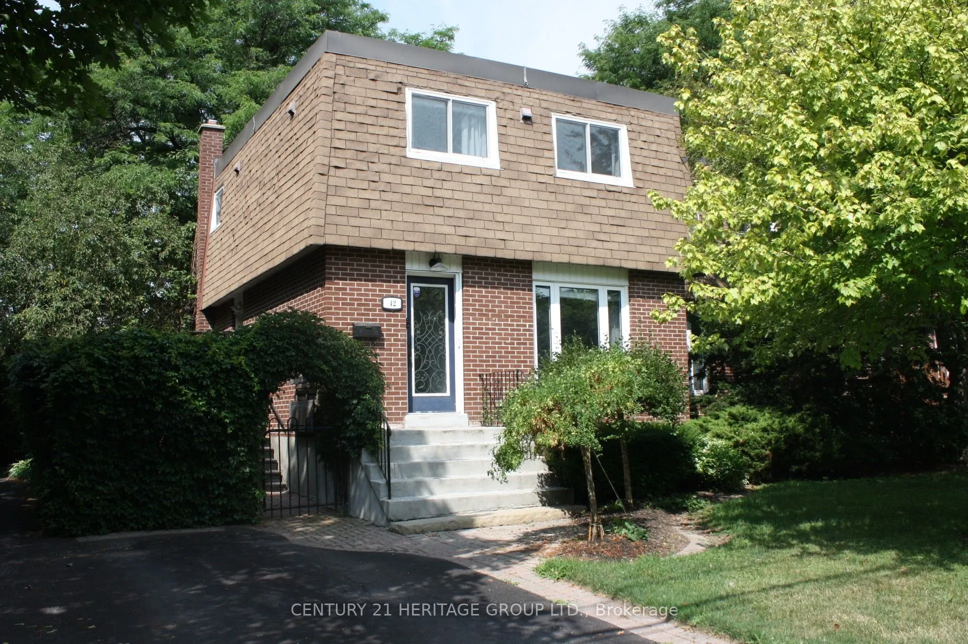 42 Jerman Street, #4