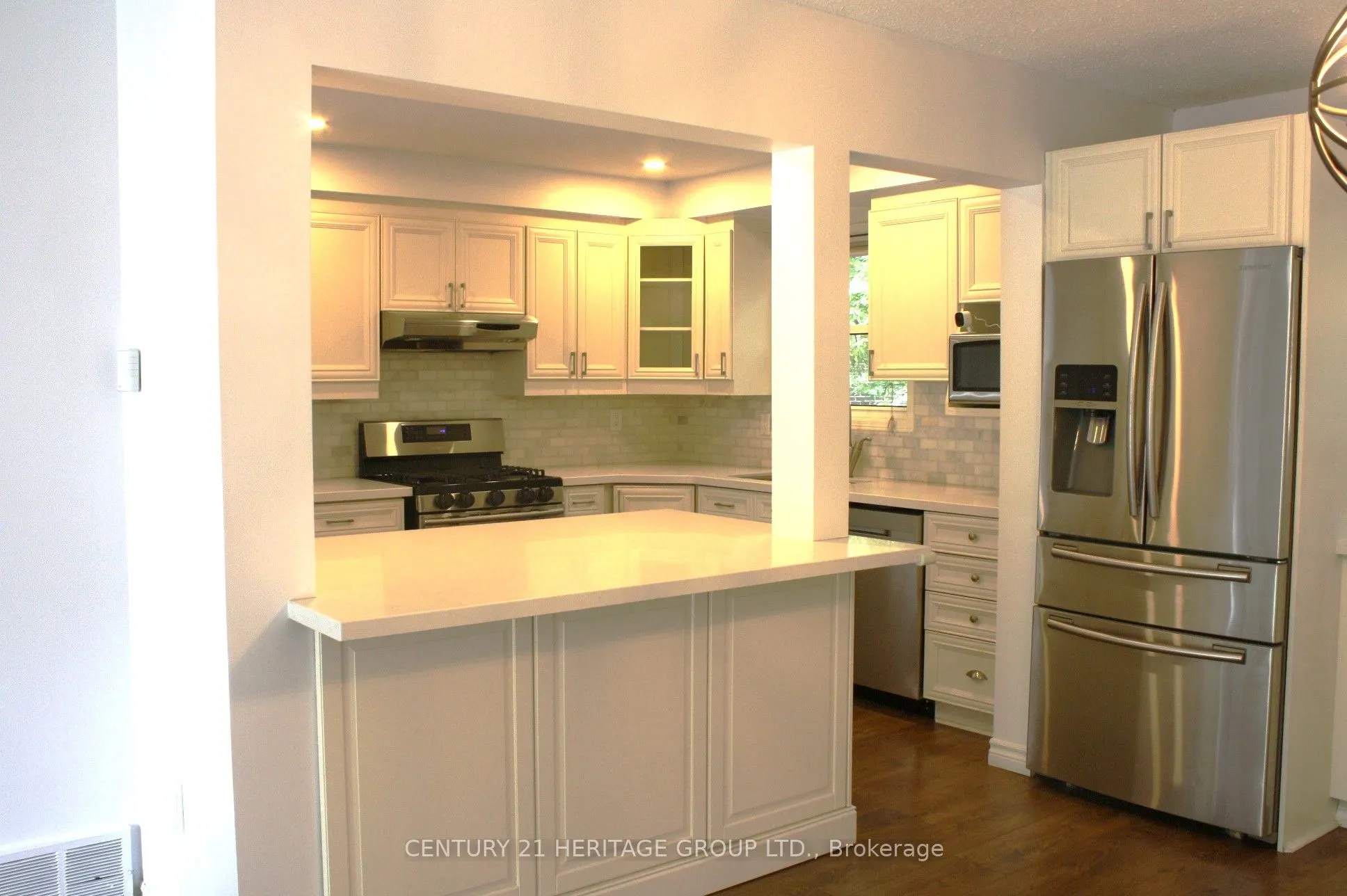 42 Jerman Street, #4